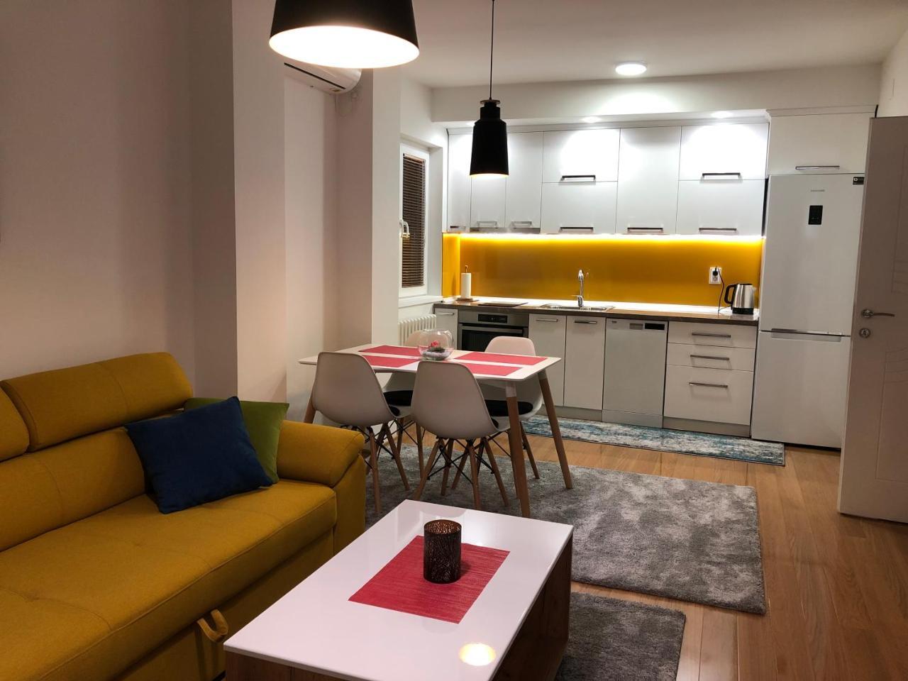 Ole Apartment I - In The City Center Skopje Exterior photo